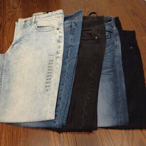 Men's Assorted Jean Bundle Size 30x32